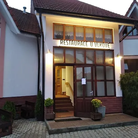 Restaurace U Vlkove بيت ضيافة Kamenice (Prague-East)